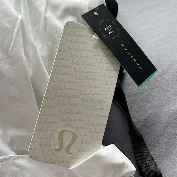 Shorts - Picture 11 of 11